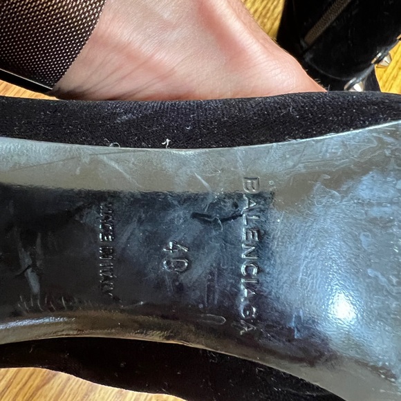 Authentic BALENCIAGA PARIS LACE UP BOOTIES - Picture 6 of 7